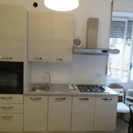 Vatican Family Apartamento *